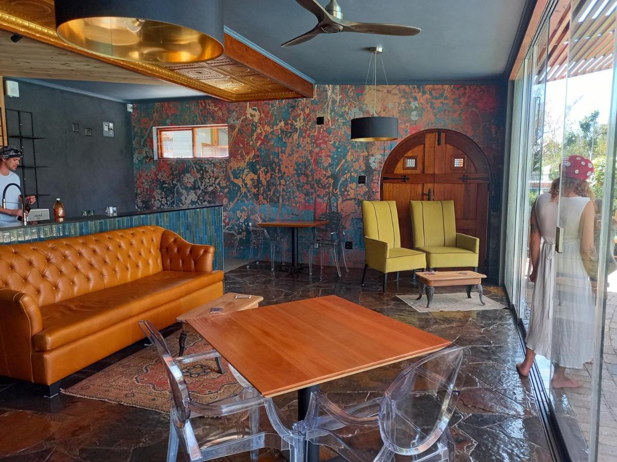 La Pension Guest House Оудсхорн Экстерьер фото