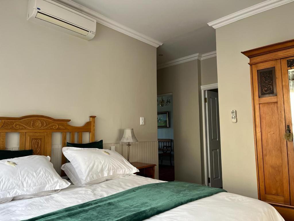 La Pension Guest House Оудсхорн Экстерьер фото